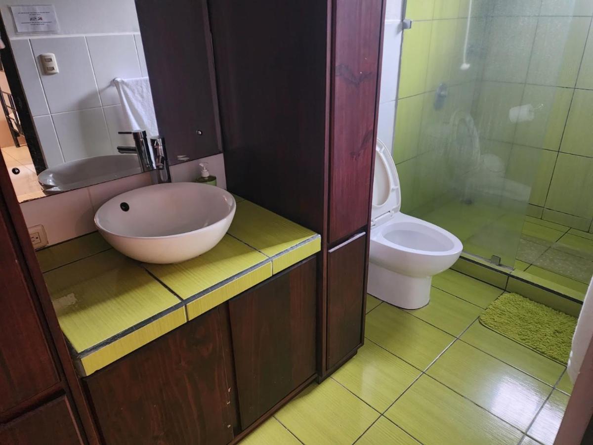 Elegant Villa In La Fortuna With Spacious Backyard Plus Very Private Pool & Parking Exterior foto